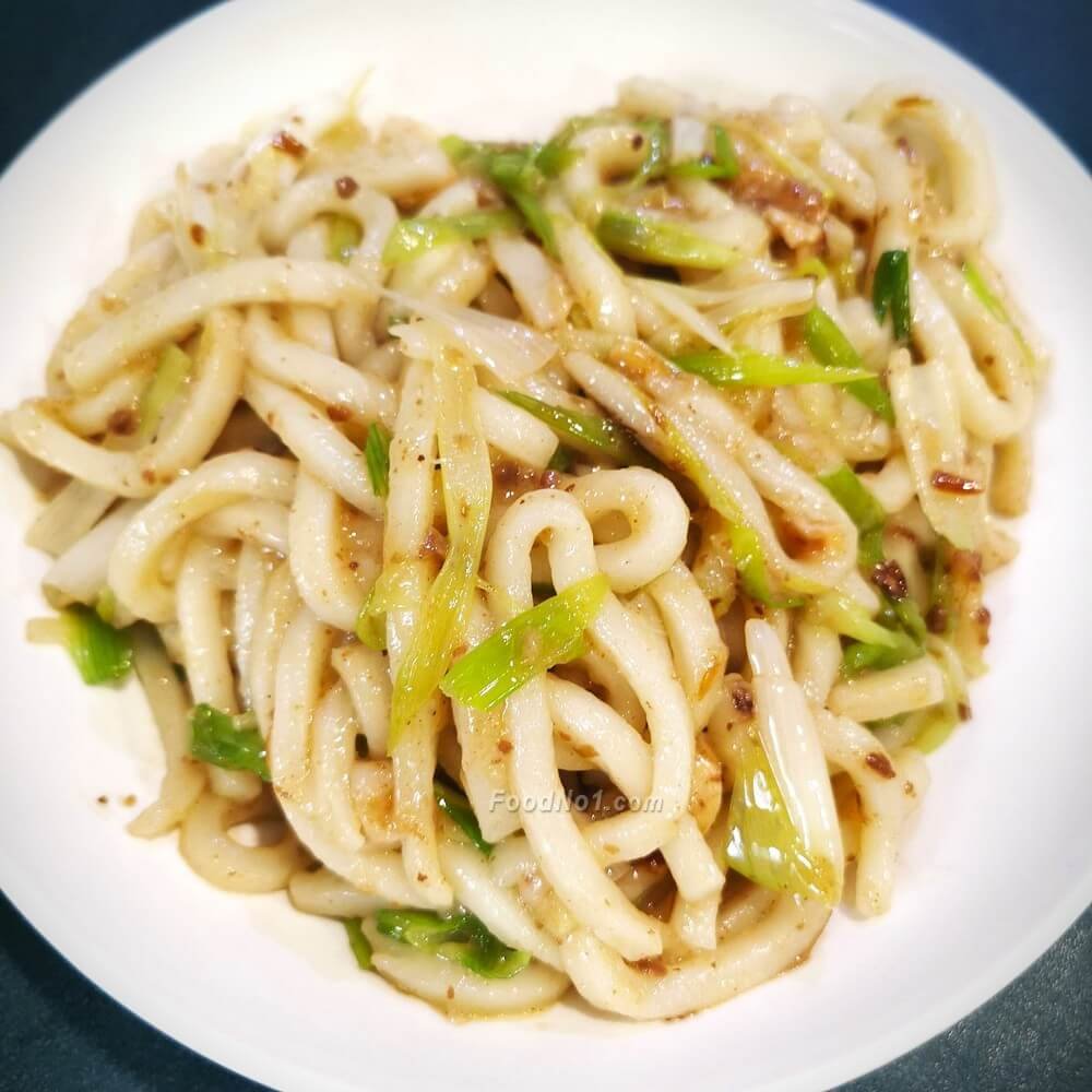 蔥白紅蔥炒烏冬