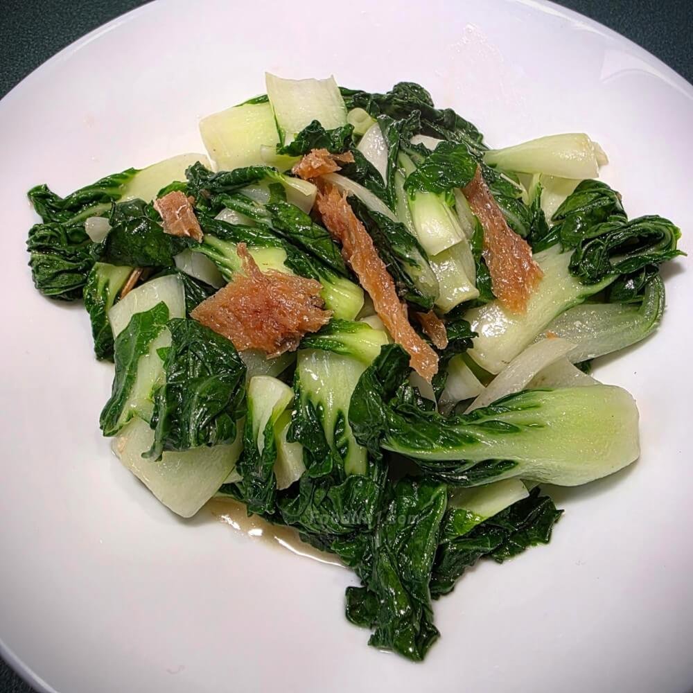 鮮炸鯪魚油炒奶白菜芯