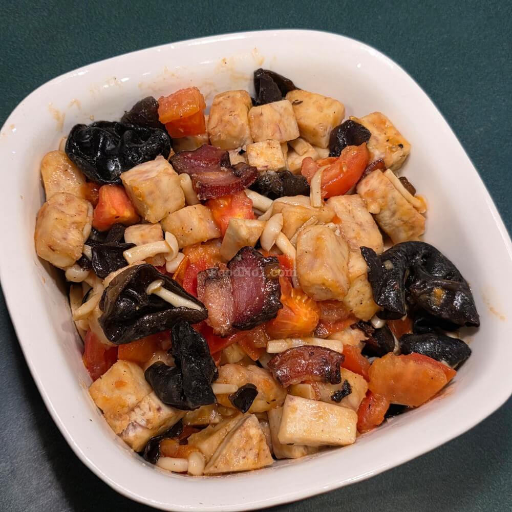 臘香芋頭番茄炒鮮菇