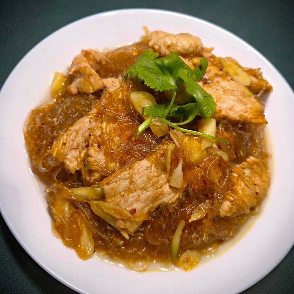 黃金咖哩肉片燴粉絲