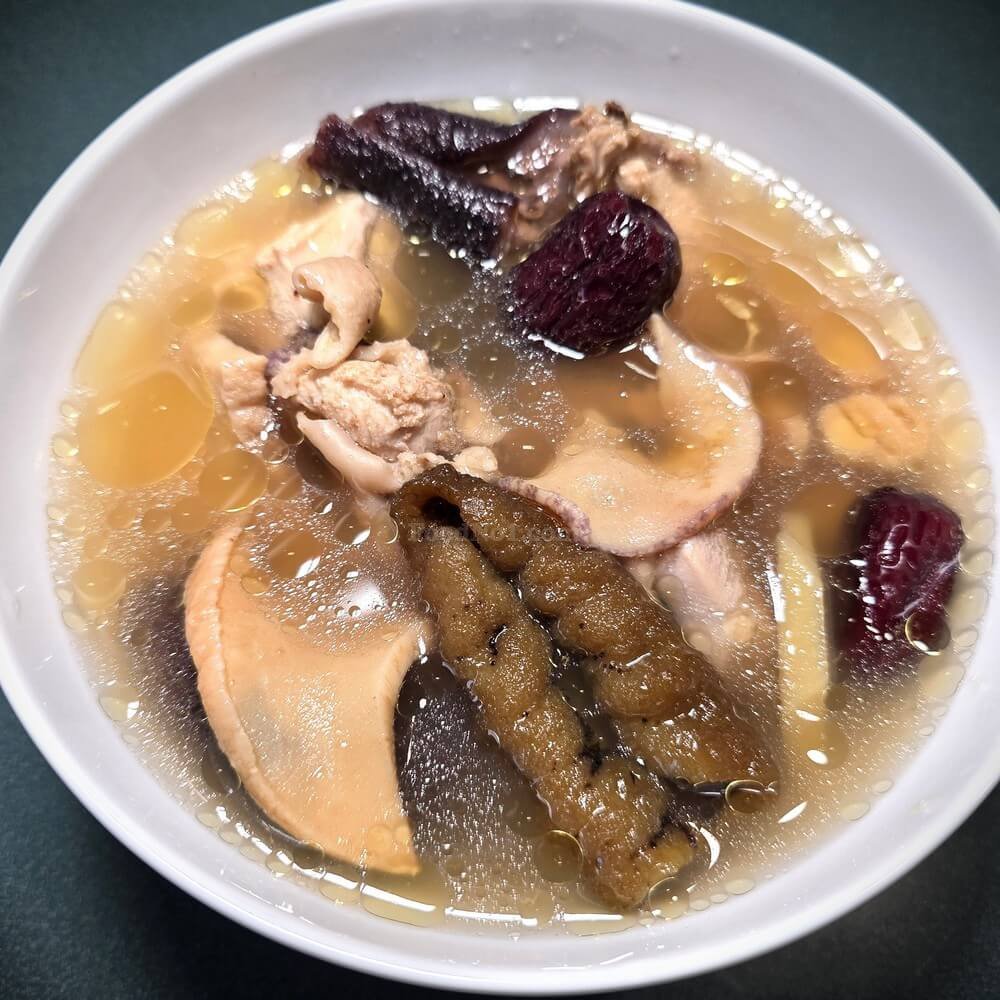 鮑魚海參紅棗雞湯