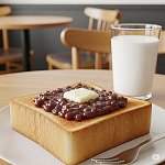 日式紅豆厚多士配鮮奶 日式紅豆厚多士配鮮奶