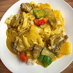 金香咖哩牛腩炒河粉 咖哩牛腩炒河粉