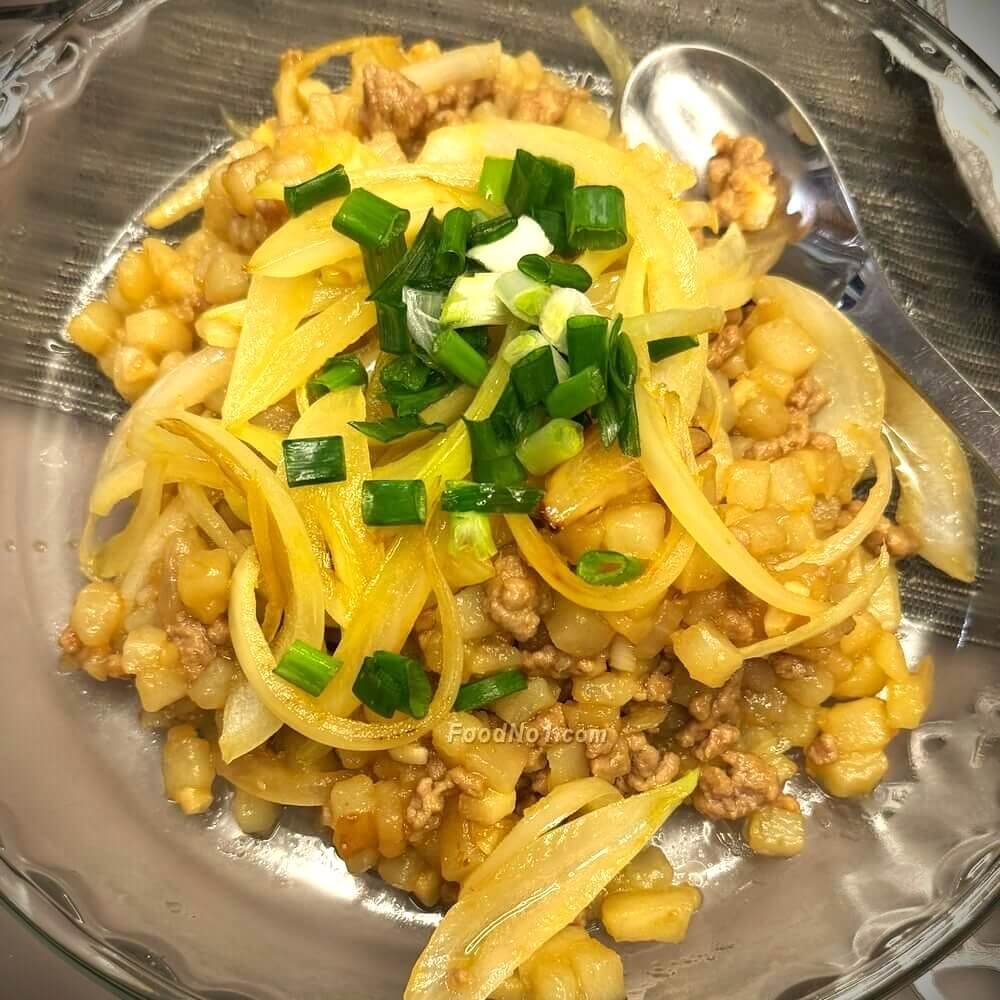 肉碎薯粒炒洋蔥