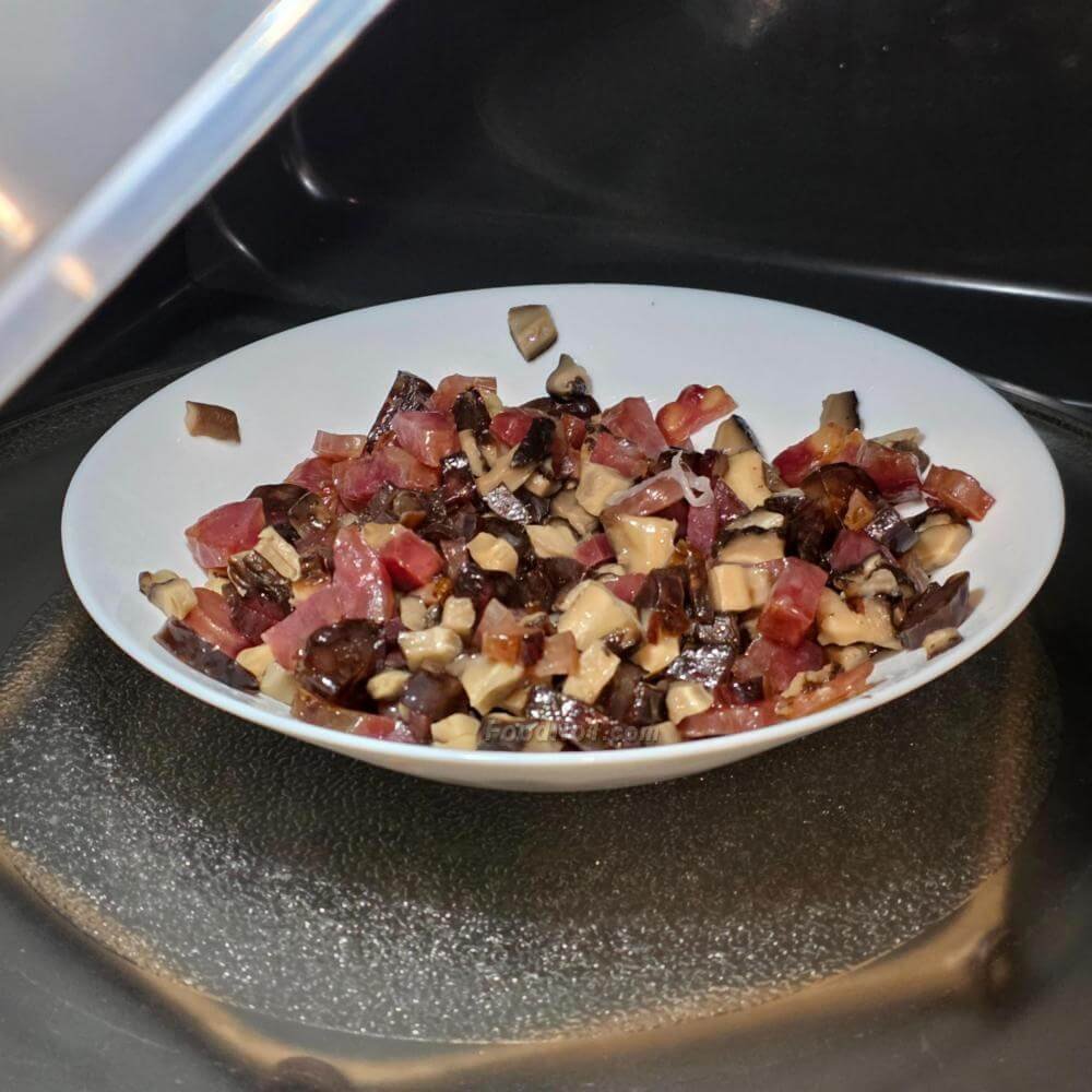 腊味放微波爐叮熟及出油