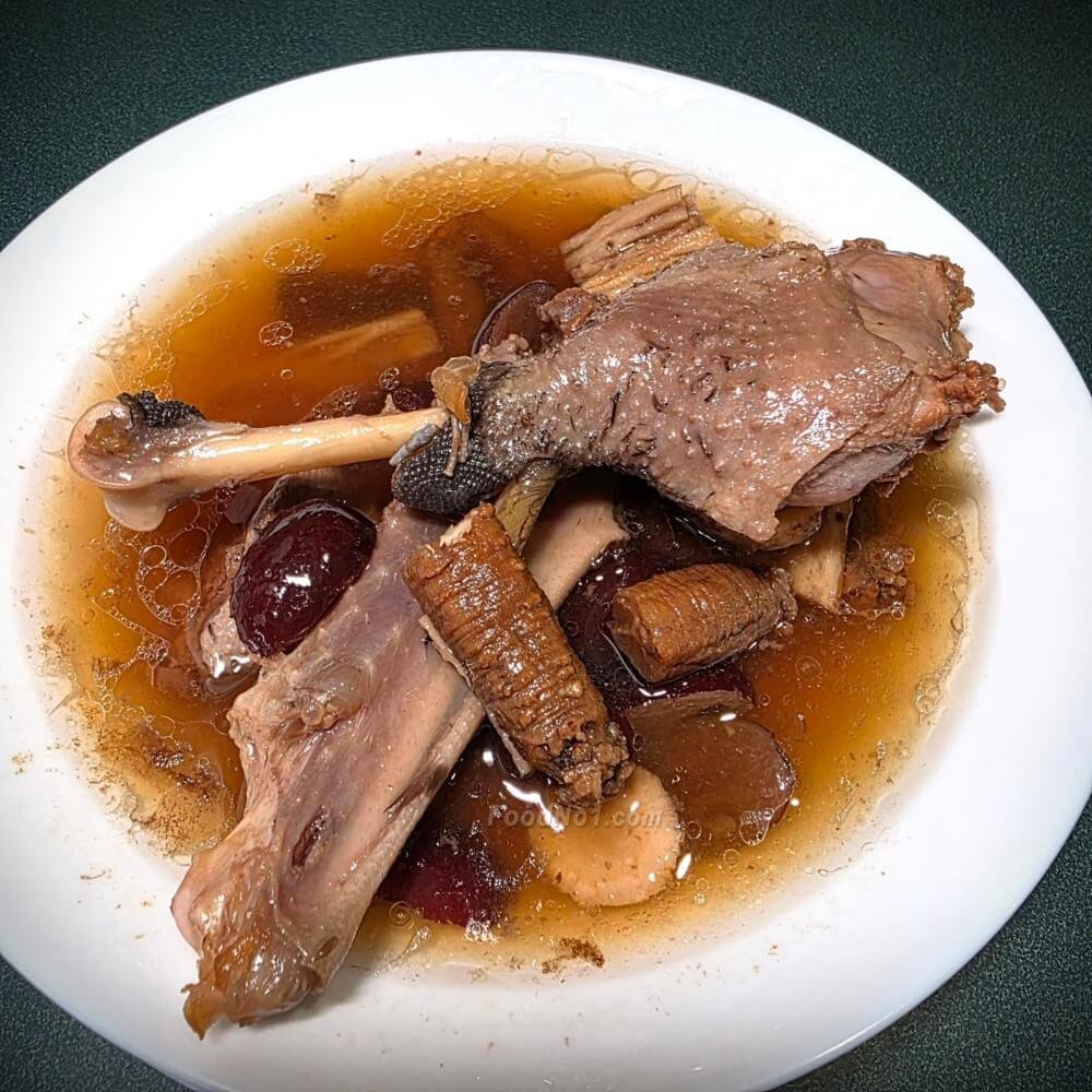 黨參北芪杞子圓肉紅棗麥冬當歸野生鴨湯
