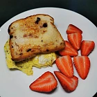 芝士煎蛋藍莓鬆餅麵包士多啤梨01