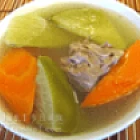 青紅蘿蔔排骨湯