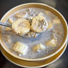 黑豆黑芝麻粉香蕉牛奶麥皮