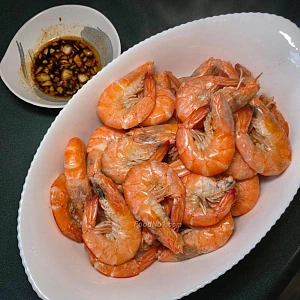 薑蔥水浸白灼蝦