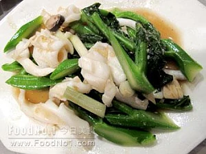 squid-fried-kale