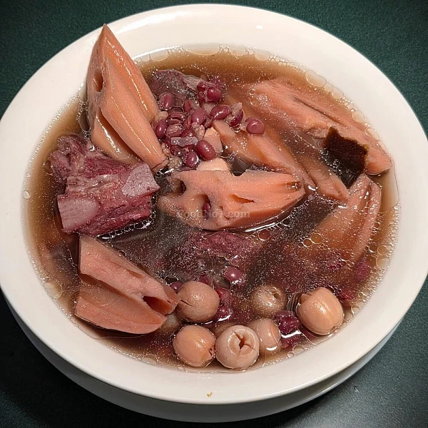 蓮藕紅豆陳皮蓮子排骨湯