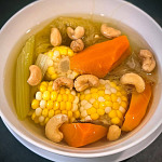 滋潤腰果甘荀粟米湯 滋潤腰果甘荀粟米湯