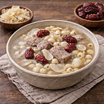 蓮子百合紅棗瘦肉湯